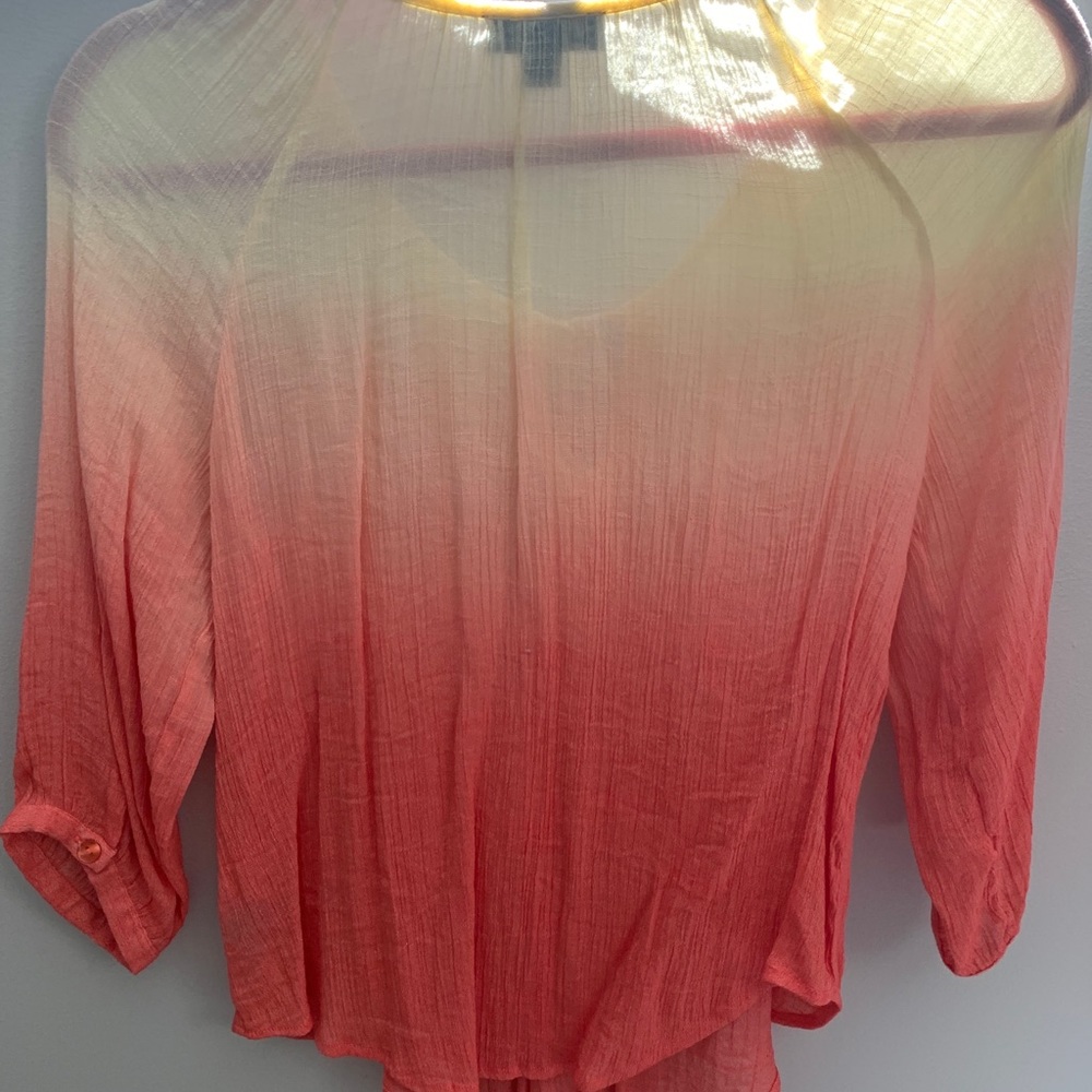 Top - Picture 2 of 4